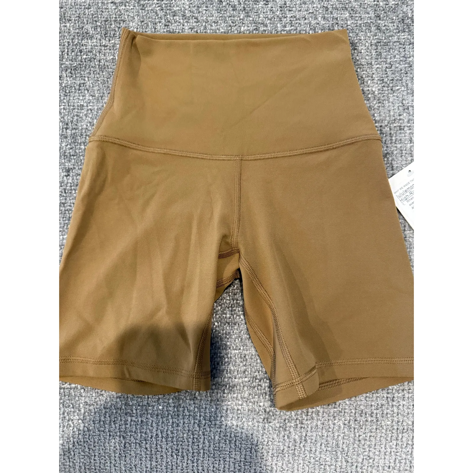 NWT Lululemon Align High Rise Shorts 6" - Image 3