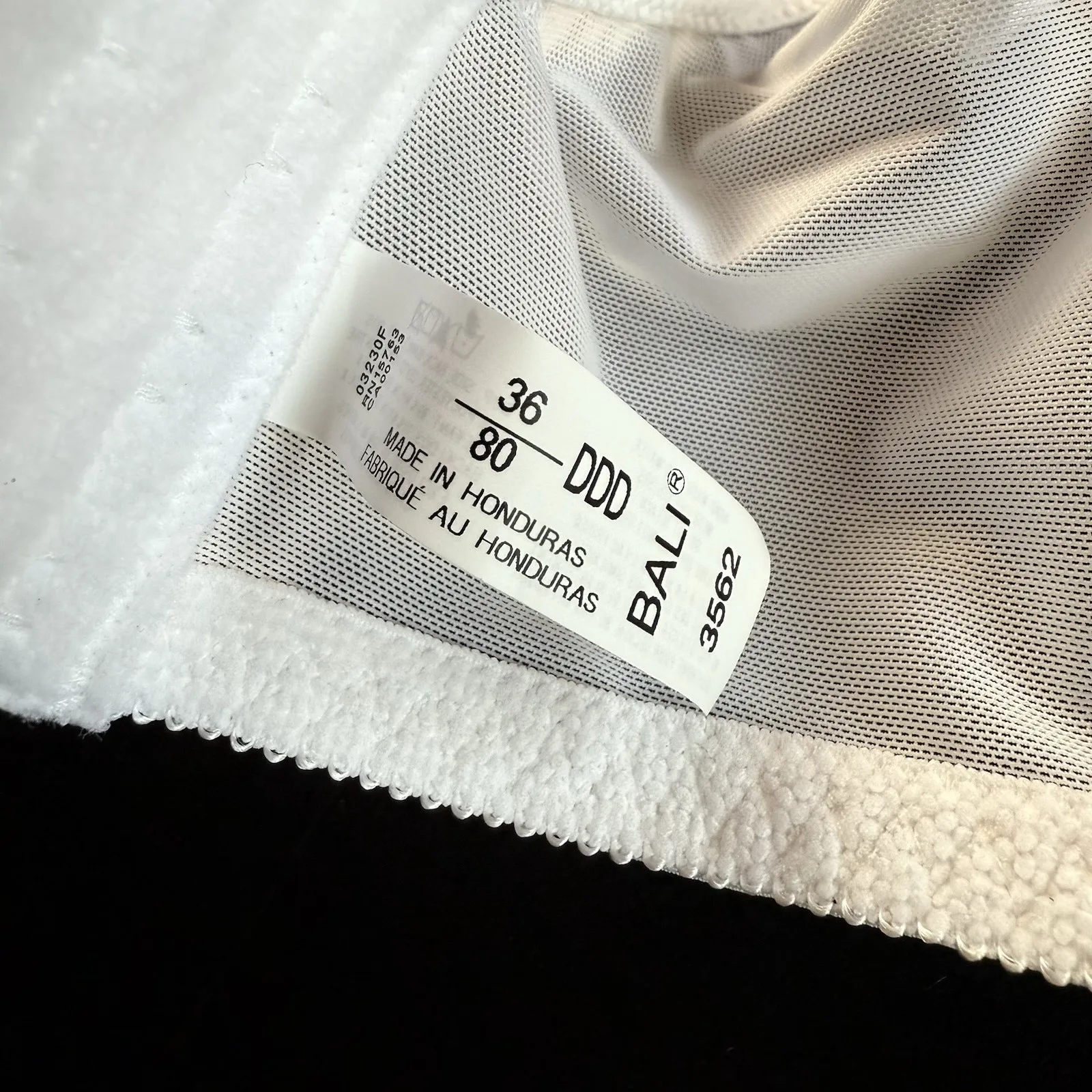 New Bali Minimizer Bra 36 DDD F Underwire White Satin Tracing 3562 Comfort Strap - Image 7