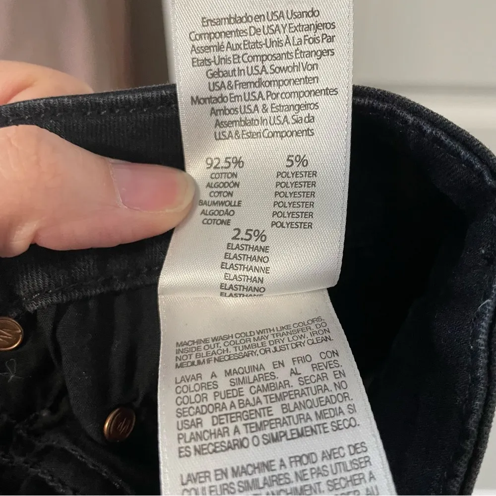 Mother High Waisted Looker Crop in Not Guilty Black Size 27 - Image 12