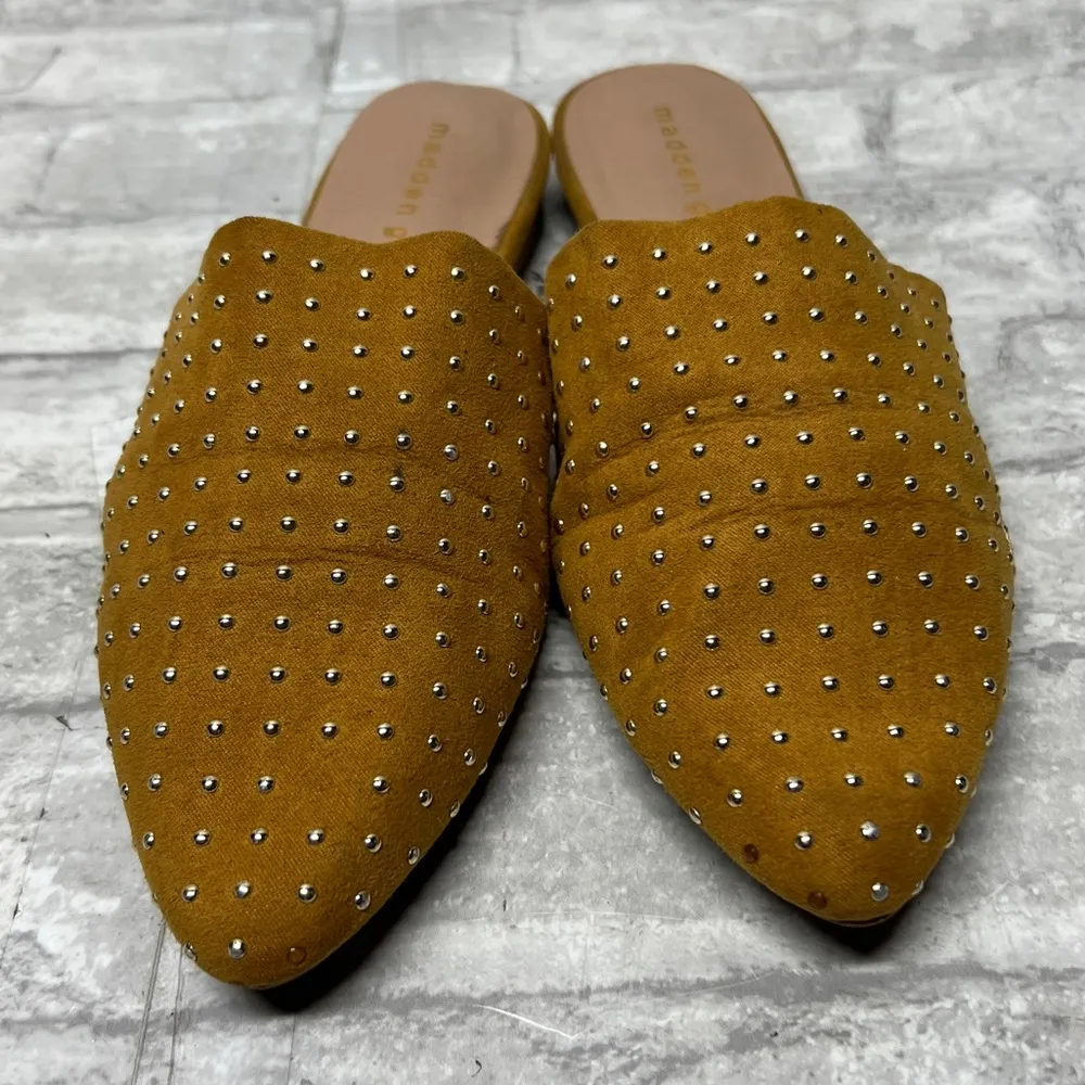 Madden Girl Tania mule mustard yellow studded slip on slides flats sz 7.5 - Image 7