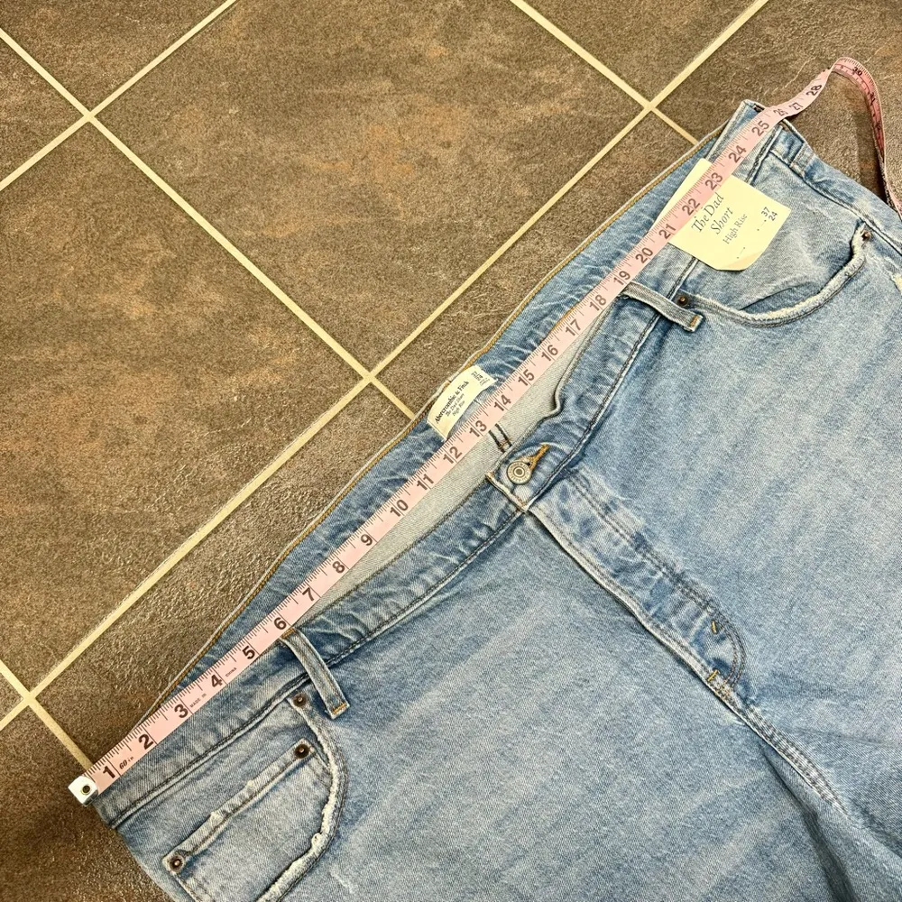 NEW Abercrombie & Fitch Dad High Rise Shorts Denim Jean 24 37 Blue Ripped NWT - Image 6
