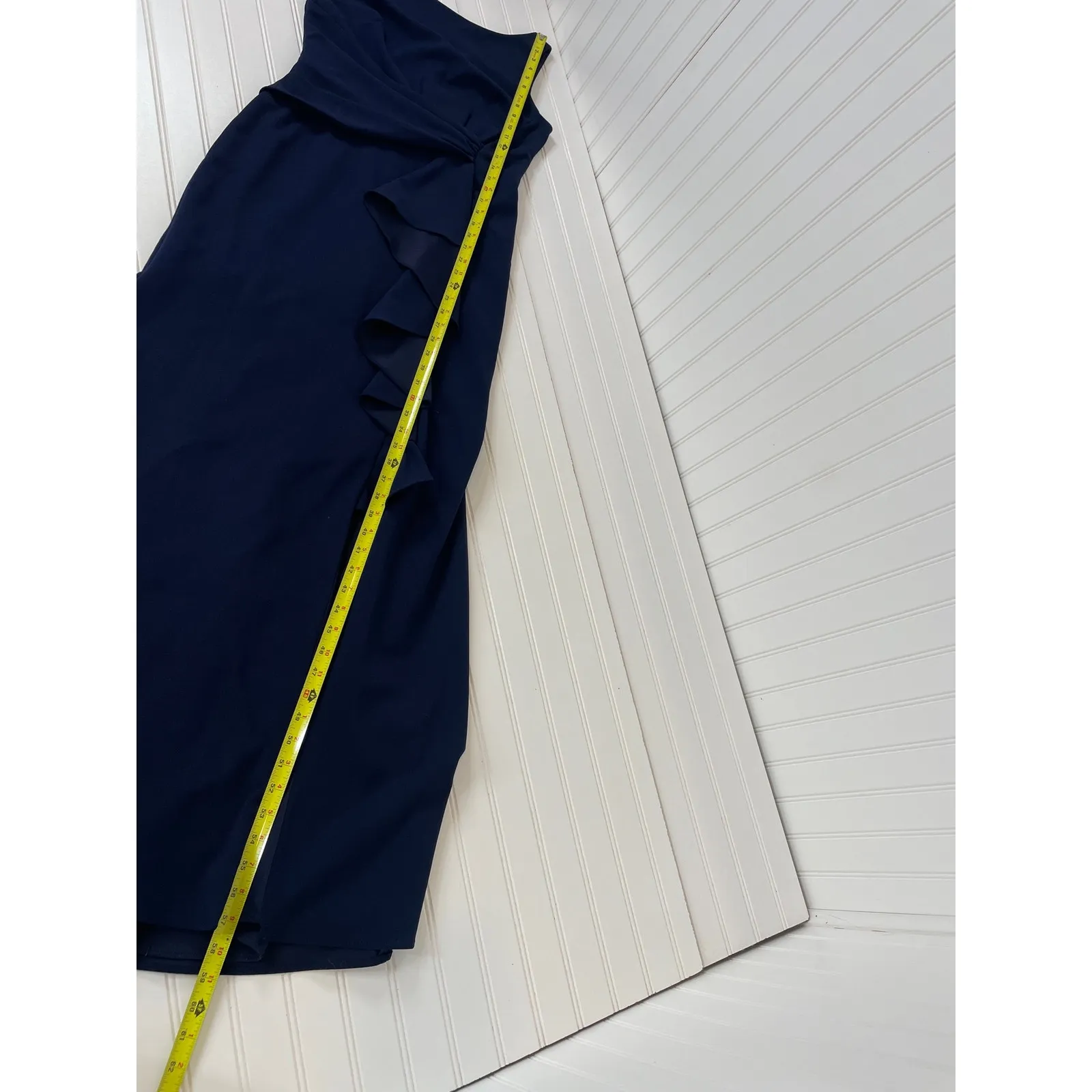 Betsy and Adam Christine Scuba Crepe Ruffled Bow Gown Wedding Formal Size 8 - Image 10