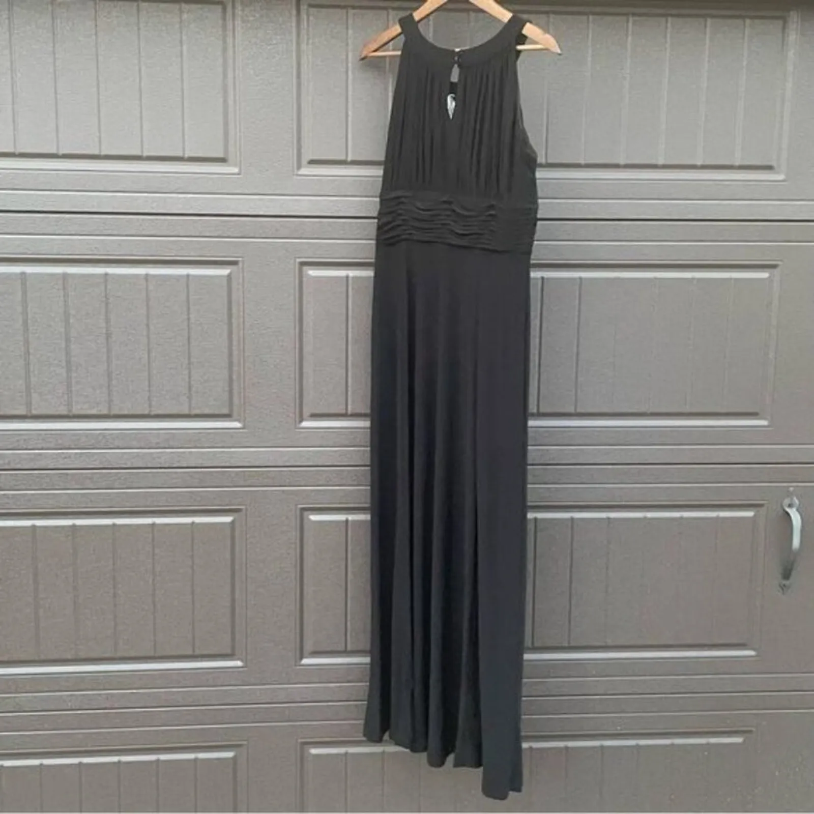 SLNY · Women’s 14 · Black Maxi Dress · Ruched · Sleeveless · Keyhole · Formal - Image 6