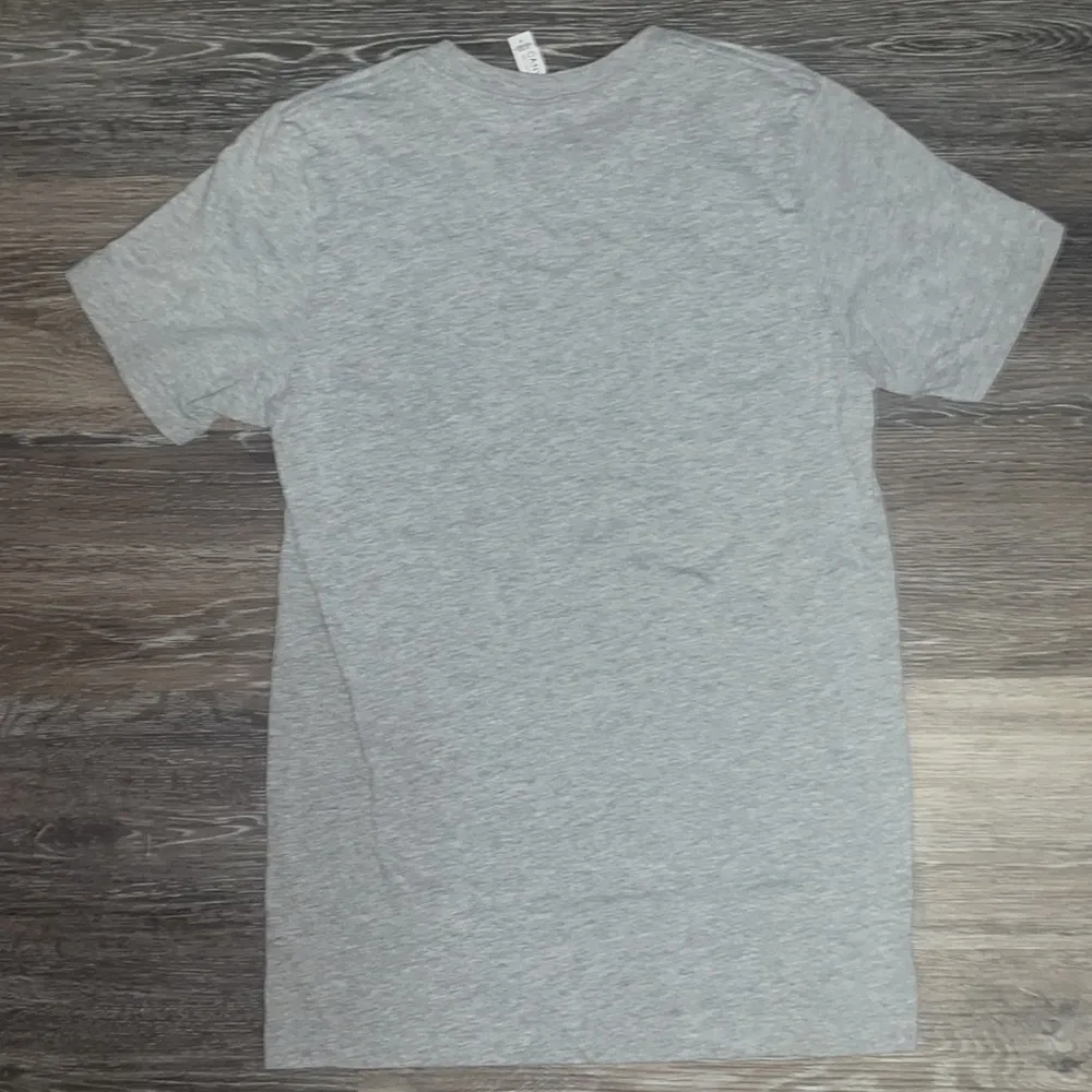 “Drink Tequila & Pet all the dogs” T Shirt Gray Size M - Image 3