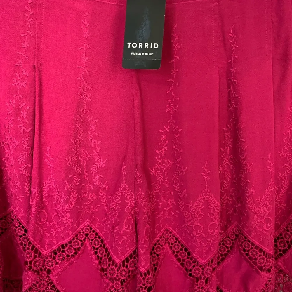 Torrid Pink Parade Scalloped Lace Trim soft shorts size 0 - Image 7