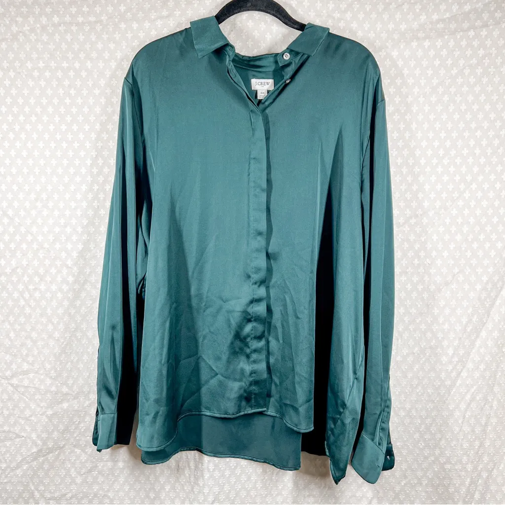 J. Crew Green Drapey Satin‎ Button Up Top - Image 2