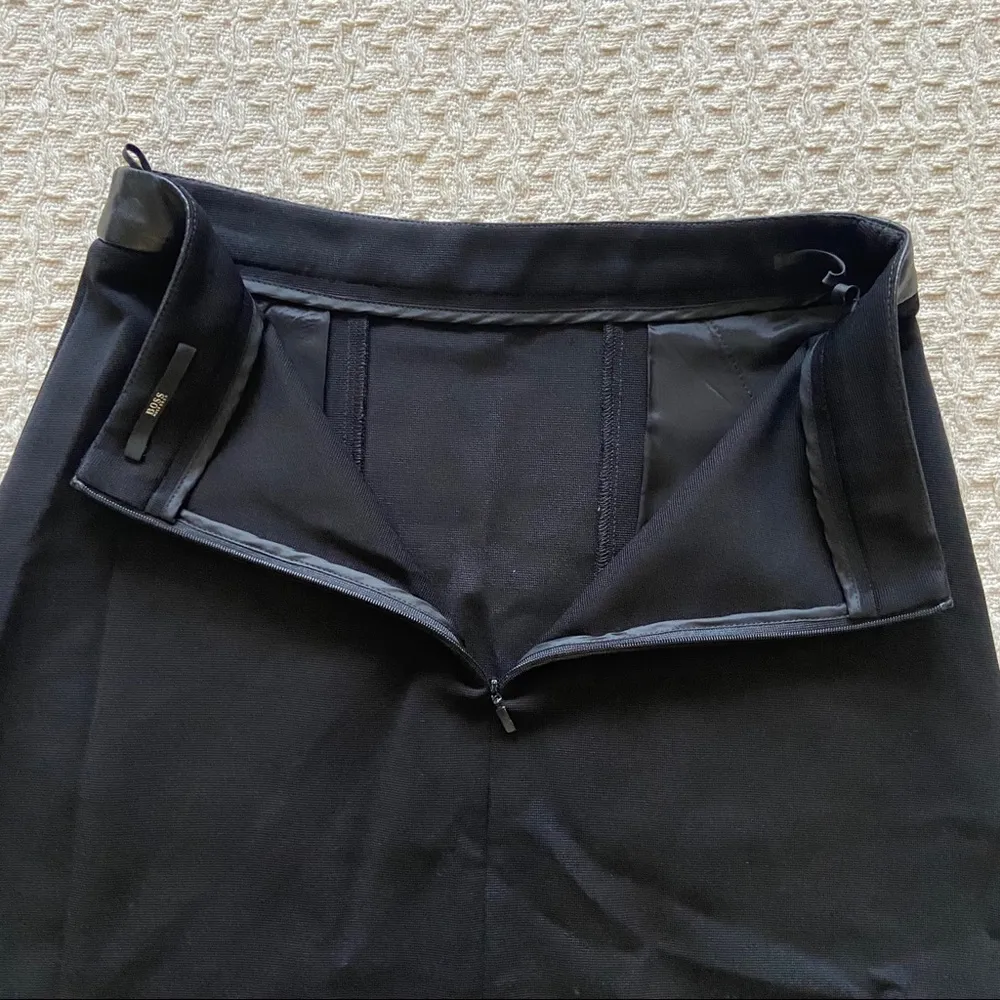 Boss Hugo Boss  Skirt Size 2 Knee Length Black - Image 8
