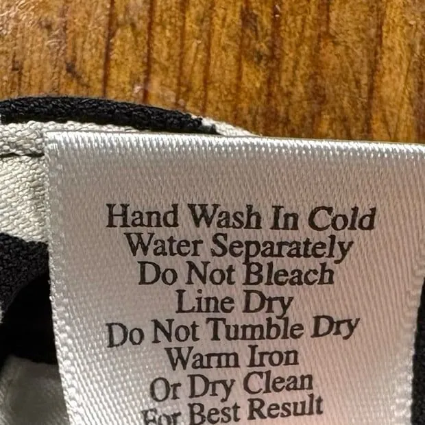 Coldwater‎ Creek Silk Black Floral Maxi Skirt Size Small - Image 8