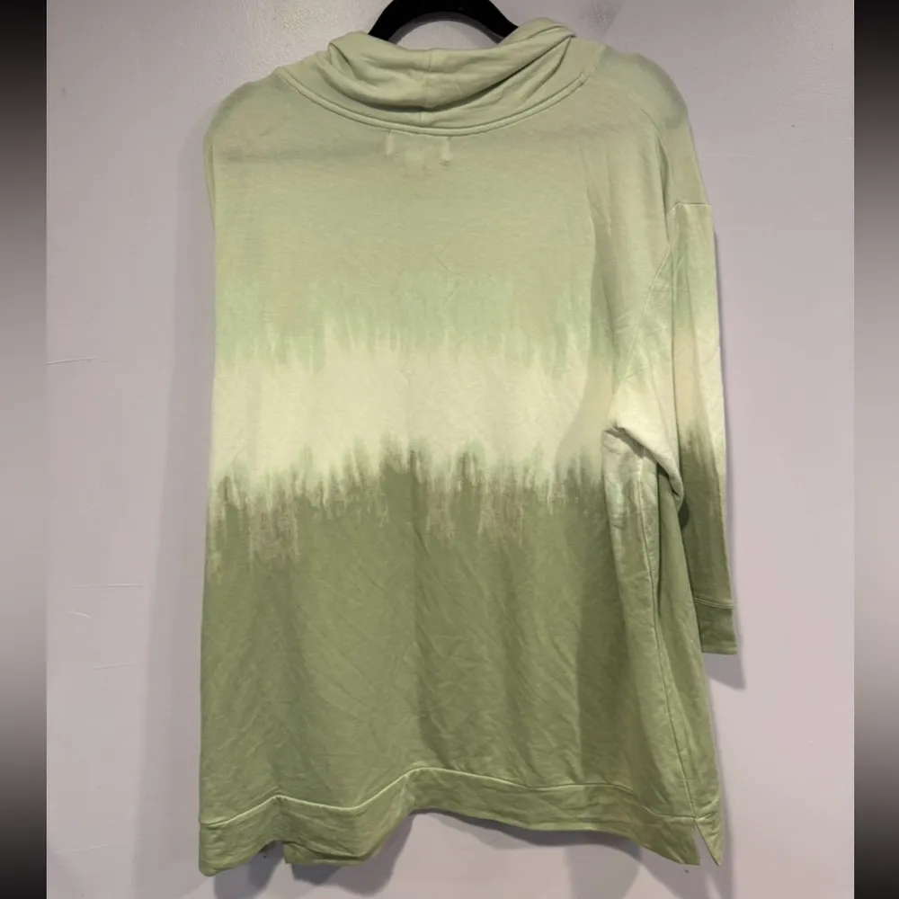 Koolaburra by Ugg green ombre long‎ sleeve Size L - Image 3