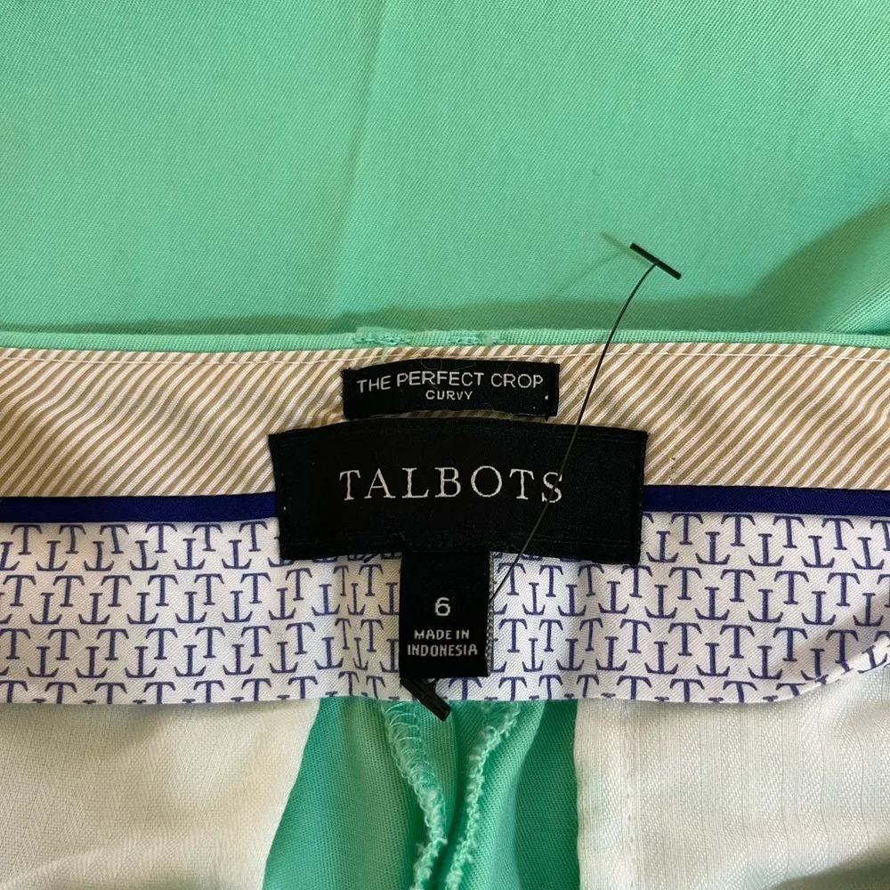 NWOT Women’s Talbots PERFECT CROP CURVY green apple color casual pants Size 6 - Image 3