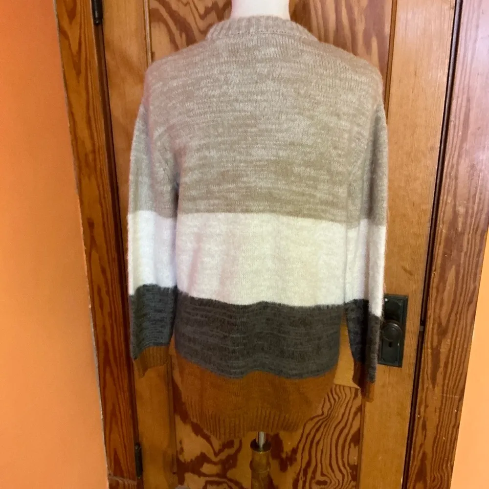 Universal Threads Universal Thread Soft Fuzzy Earthy Stripes sweater - Image 13