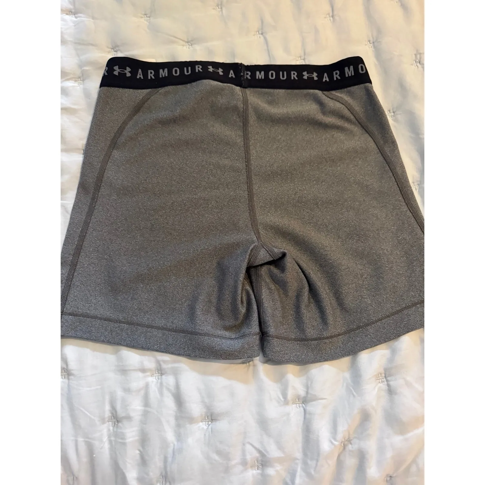 UA women's medium compression shorts cold gear‎ - Image 4