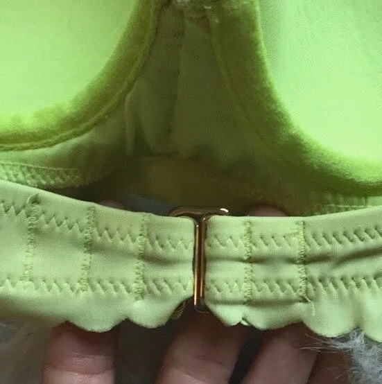 Victoria's Secret Bikini - Image 2