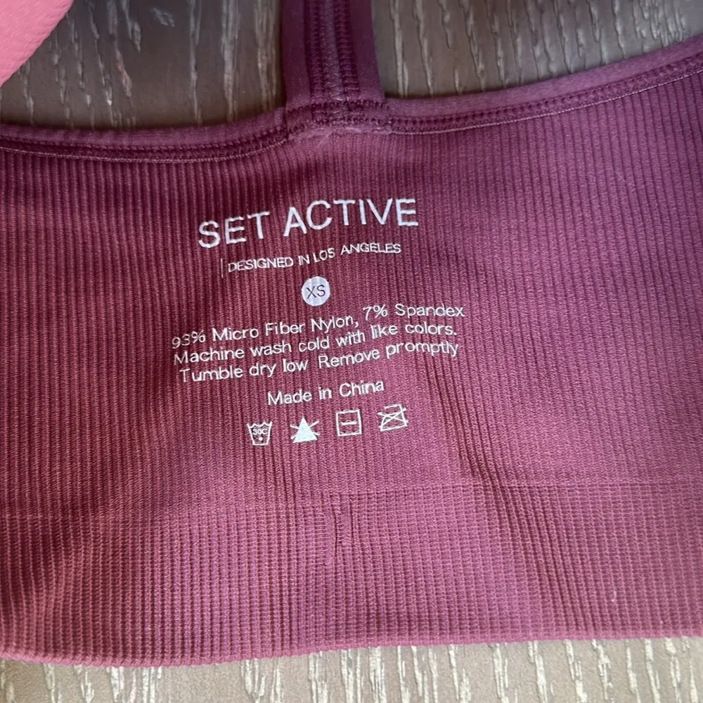 SET ACTIVE Sculptflex Ribbed V Bra in Canyon - Image 5