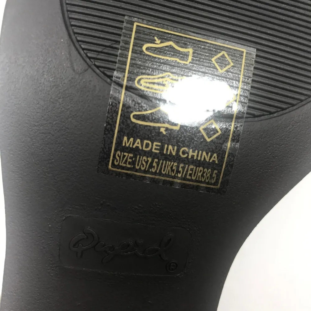 New without tags Qupid Women's Brown Cutout Buckle Strap Booties Size 7.5 - Image 8