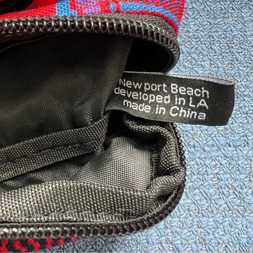 Teva Jammypack Fanny Pack Stereo Speakers Retro 90’s Red and Blue - Image 12