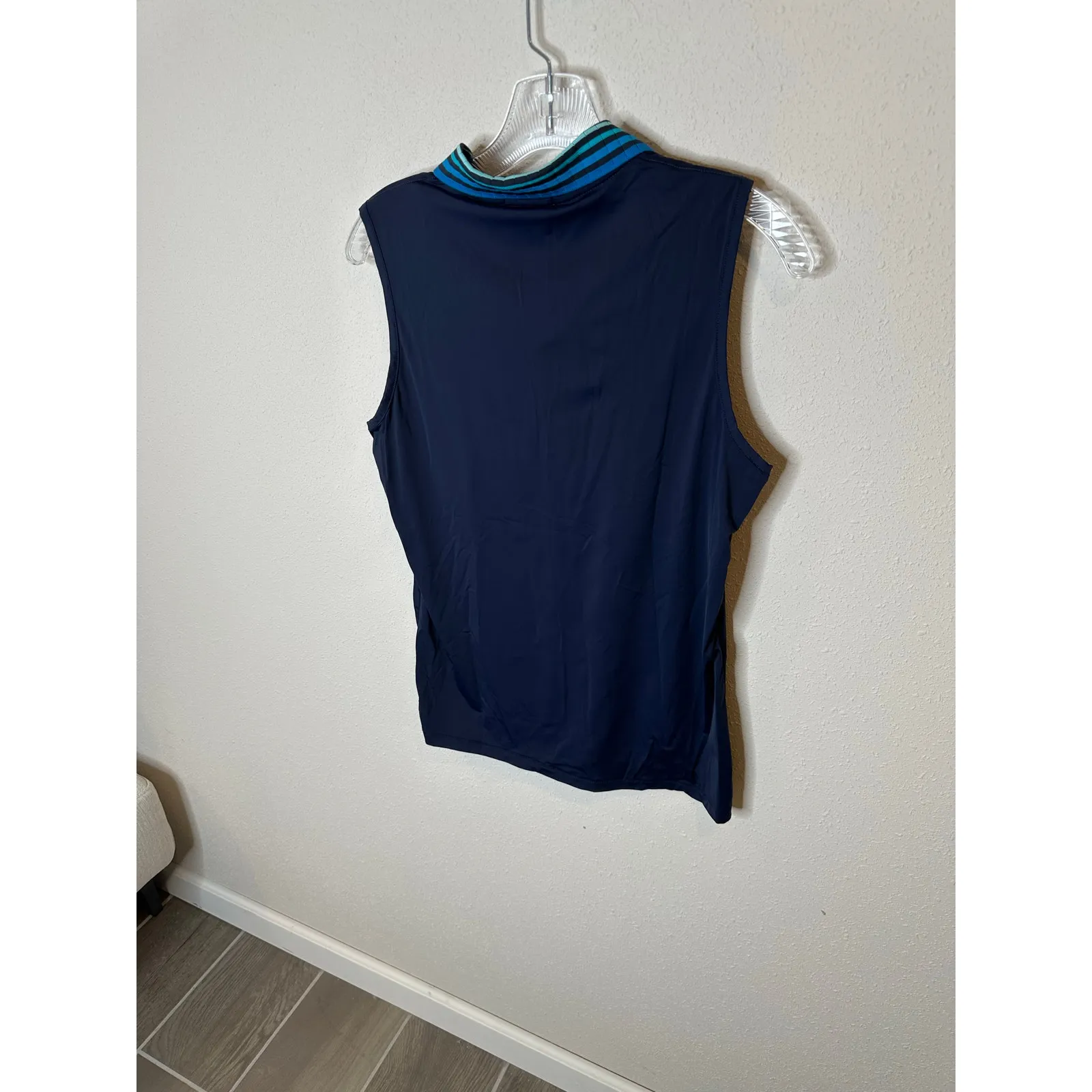 G/fore featherweight sleeveless golf‎ polo - Image 3