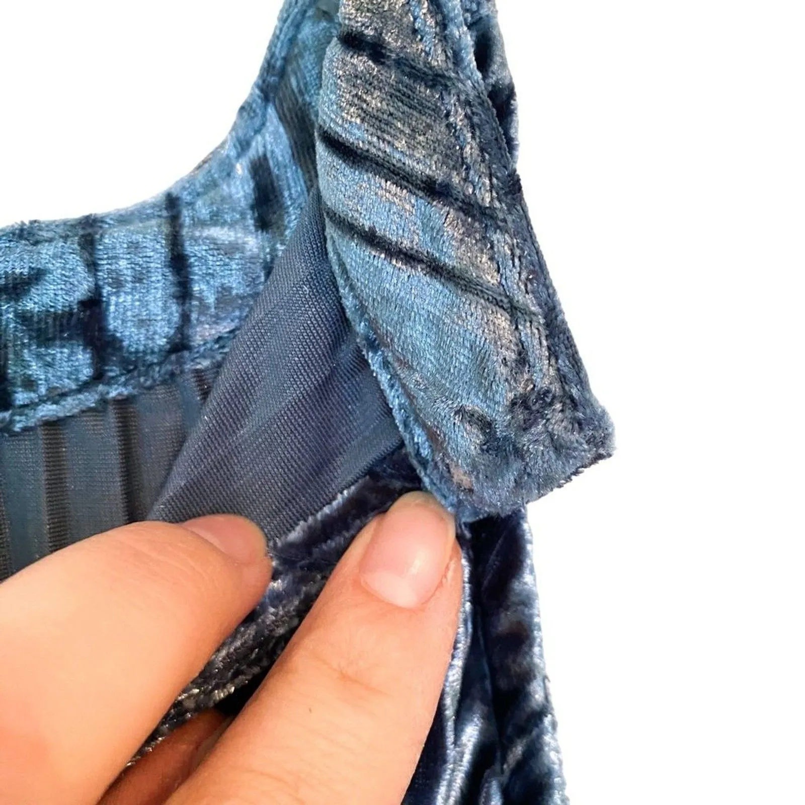 Loverich Blue Crushed Velvet Pleated High Neck Swing Tank Top Size Small Elegant - Image 4