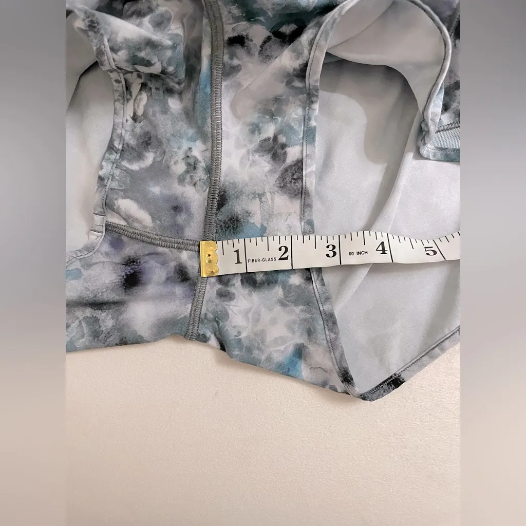 Lululemon Hotty Hot Low Rise 2.5” Shorts Kaleidofloral Multi Color Blue Size 10 - Image 9