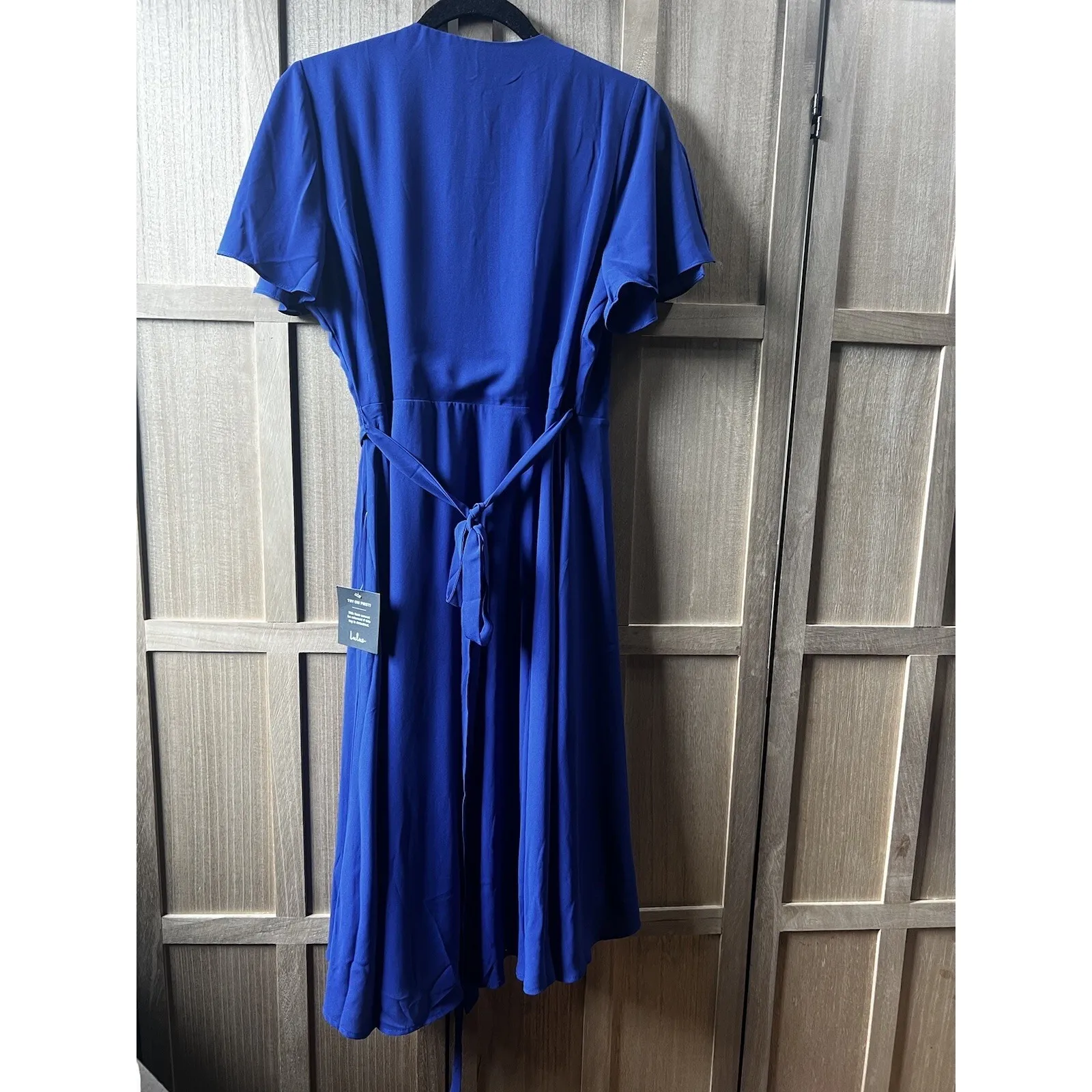 lulus wrap dress medium - Image 2