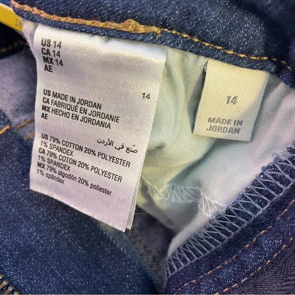 Style & Co Stretch Denim Jean Curvy Fit Mid Rise Long Bermuda Shorts 14 new - Image 77