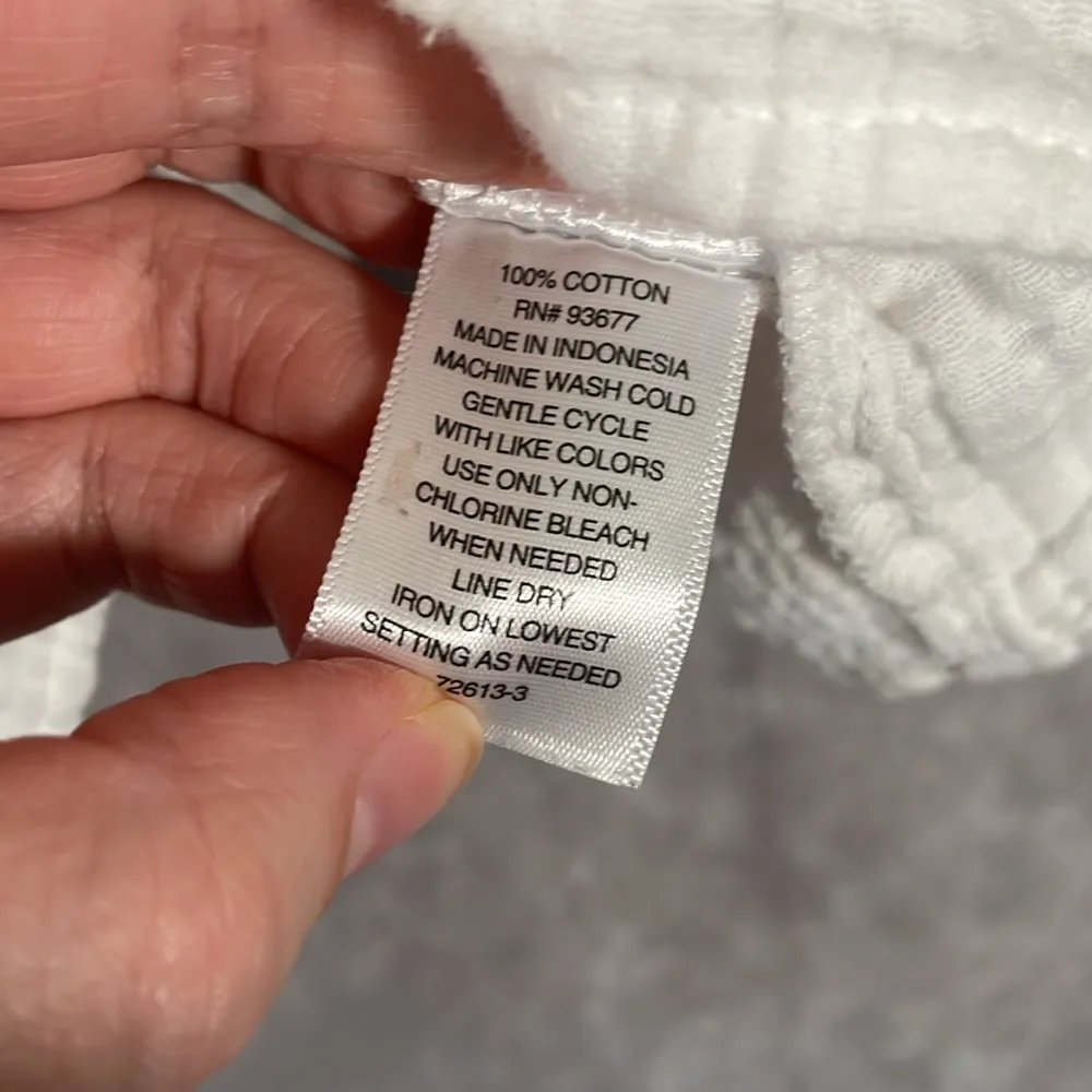 A.N.A White Cropped Ruffle Spaghetti Strap Tank Top | Size L - Image 5