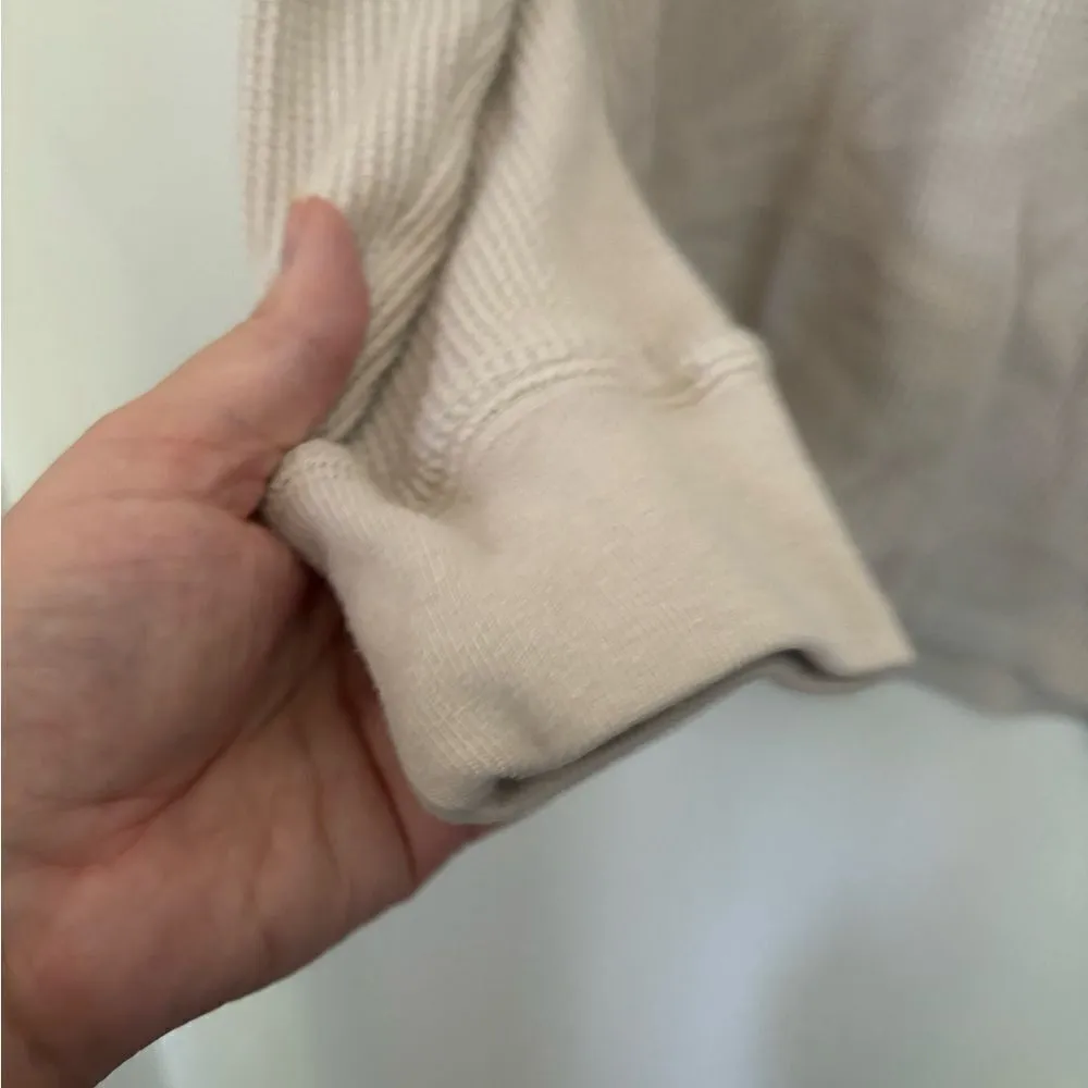 Abercrombie greige waffle wave thermal long sleeve top S 66% cotton - Image 4