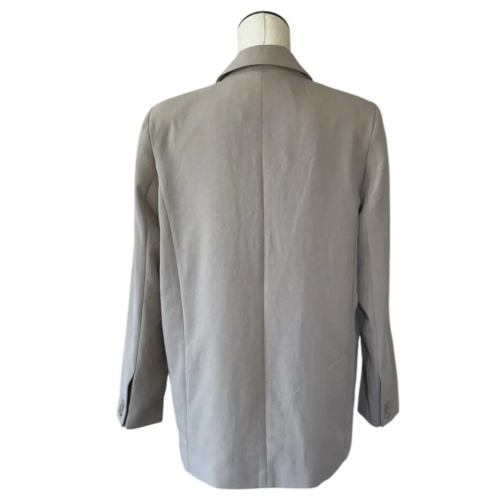 NWOT Abercrombie & Fitch Crepe Relaxed Single Breasted Blazer Jacket - Image 4