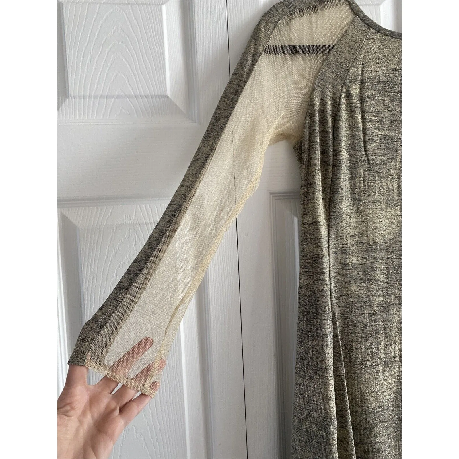 Julia Jordan Nordstrom Gold Mettalic Dress Long Sleeve size 4 NEW Cocktail Event - Image 2