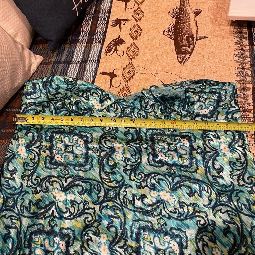 Liz Claiborne chemise nightgown blue with a floral print and lace trim. NWOT XXL - Image 7