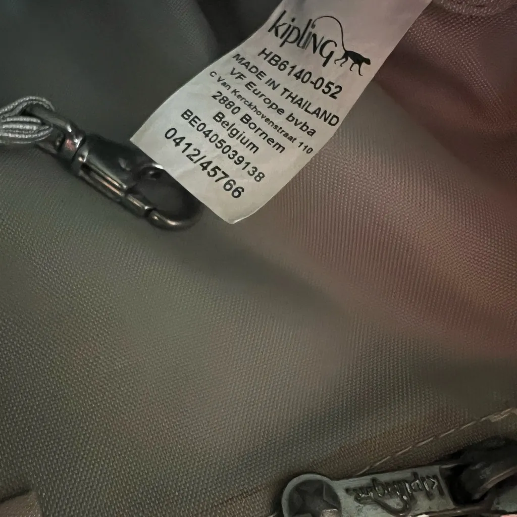 Kipling Syro Crossbody Shoulder Bag Purse silver gray metallic mottled - Image 11