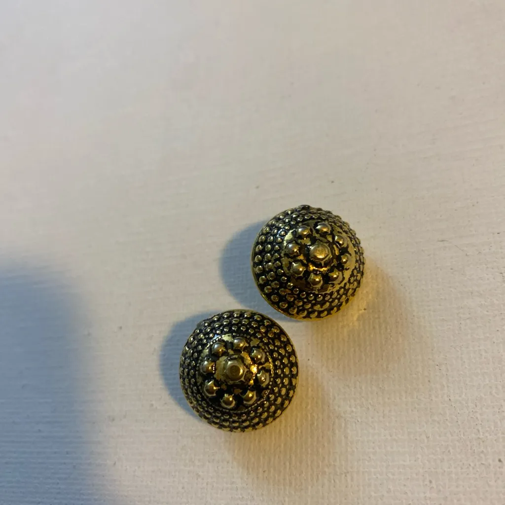 Moschino Vintage Gold-Tone Clip-On Earrings - Image 3