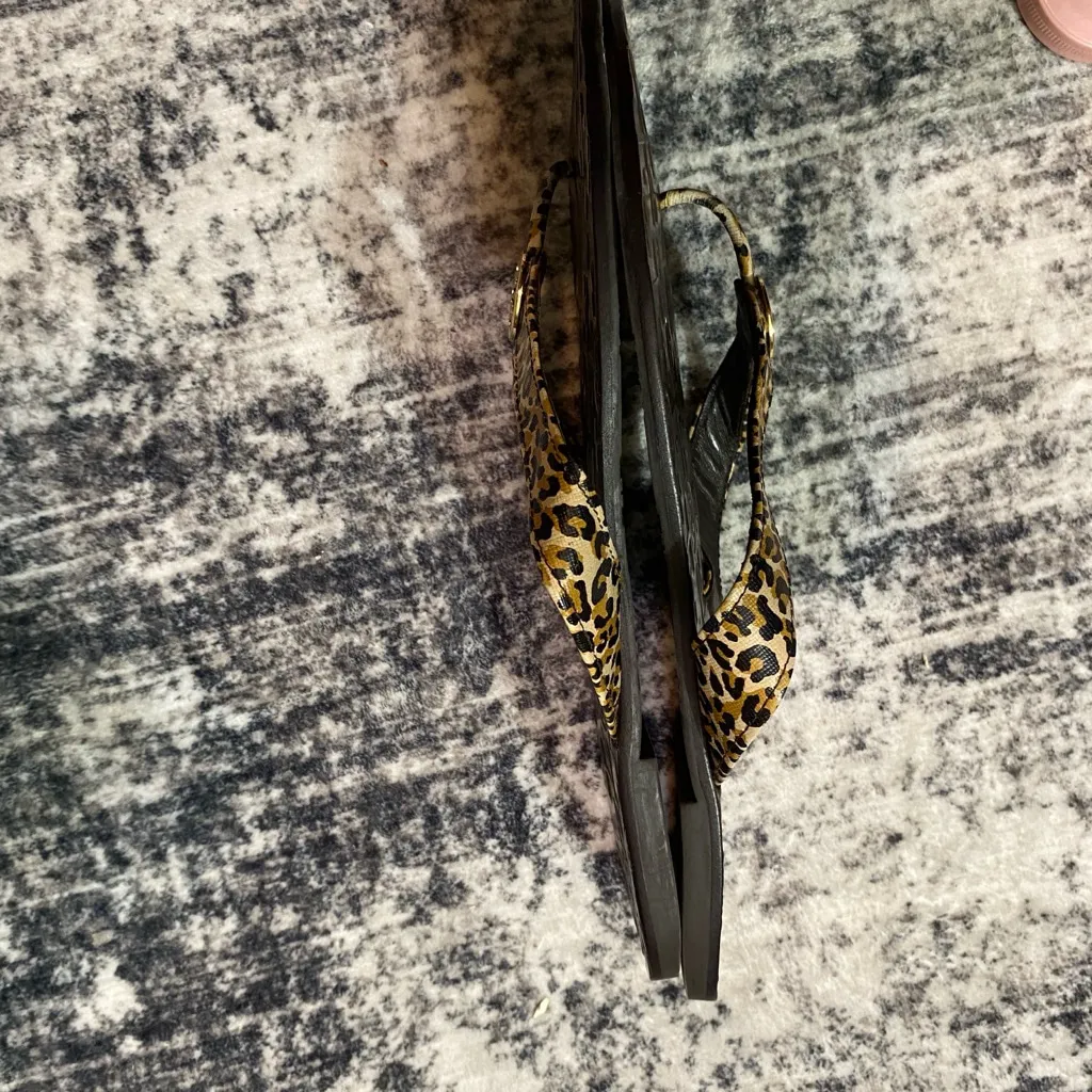 Tory Burch Thora Mini Women's Leopard Print Thong Sandals Size 10M - Image 4