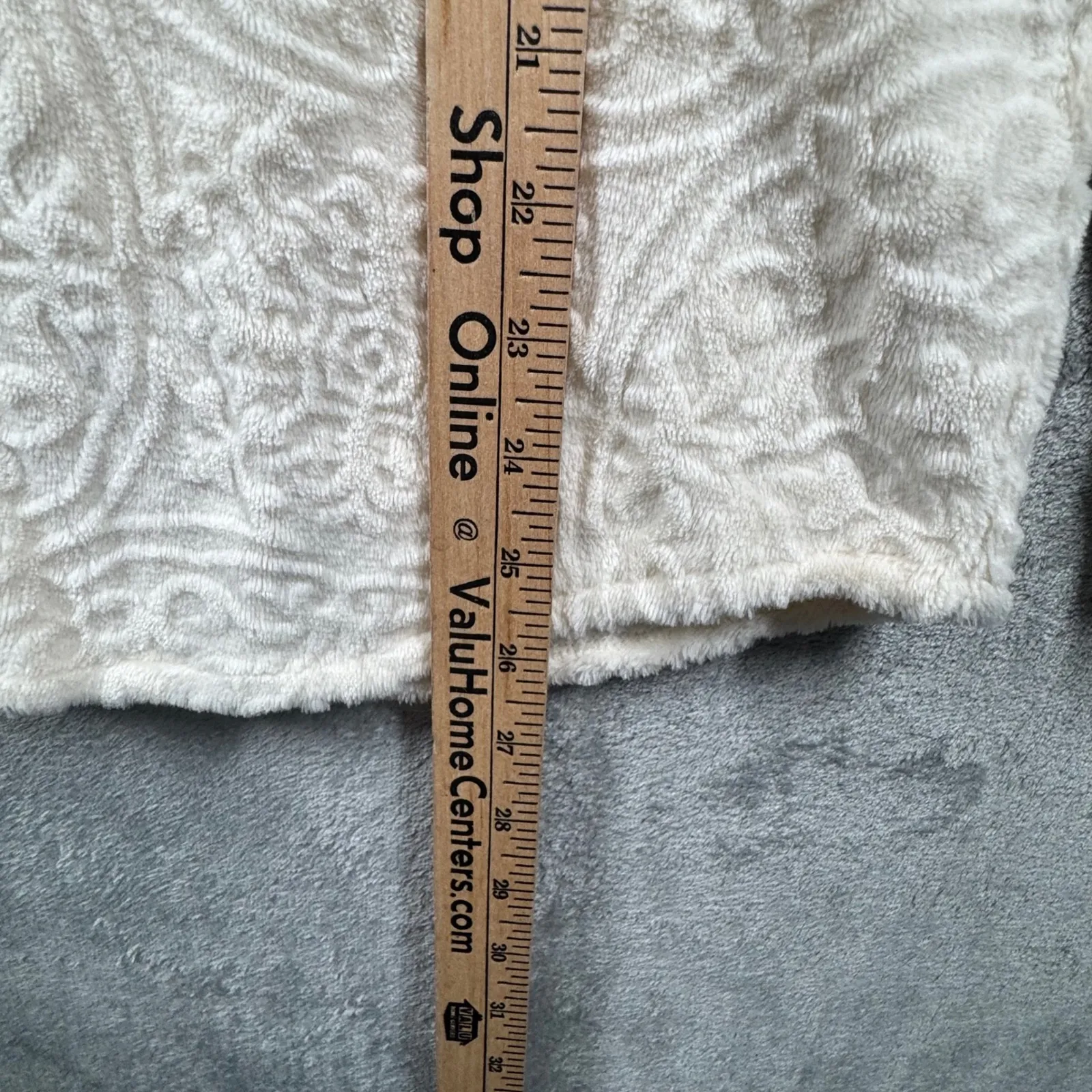 Soft Surroundings Interlude M Pullover Carved Damask Sherpa Luxe Cabin Cozy‎ - Image 10