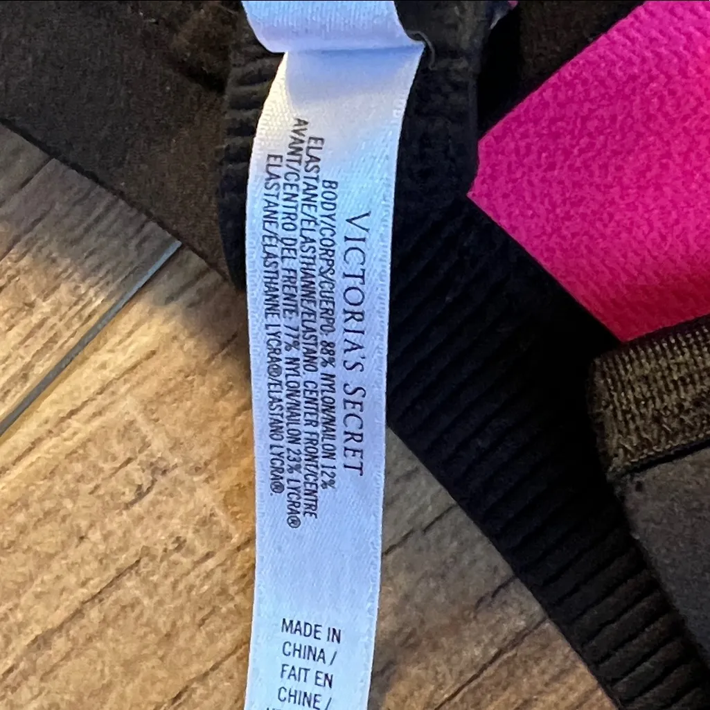 VSX Sport Women’s Cross Back Padded Underwire Sports Bra Pink & Black - Image 7