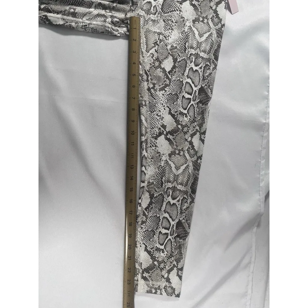 Victoria's Secret Leggings 7/8 Length High Rise Size 8 NWT - Image 6