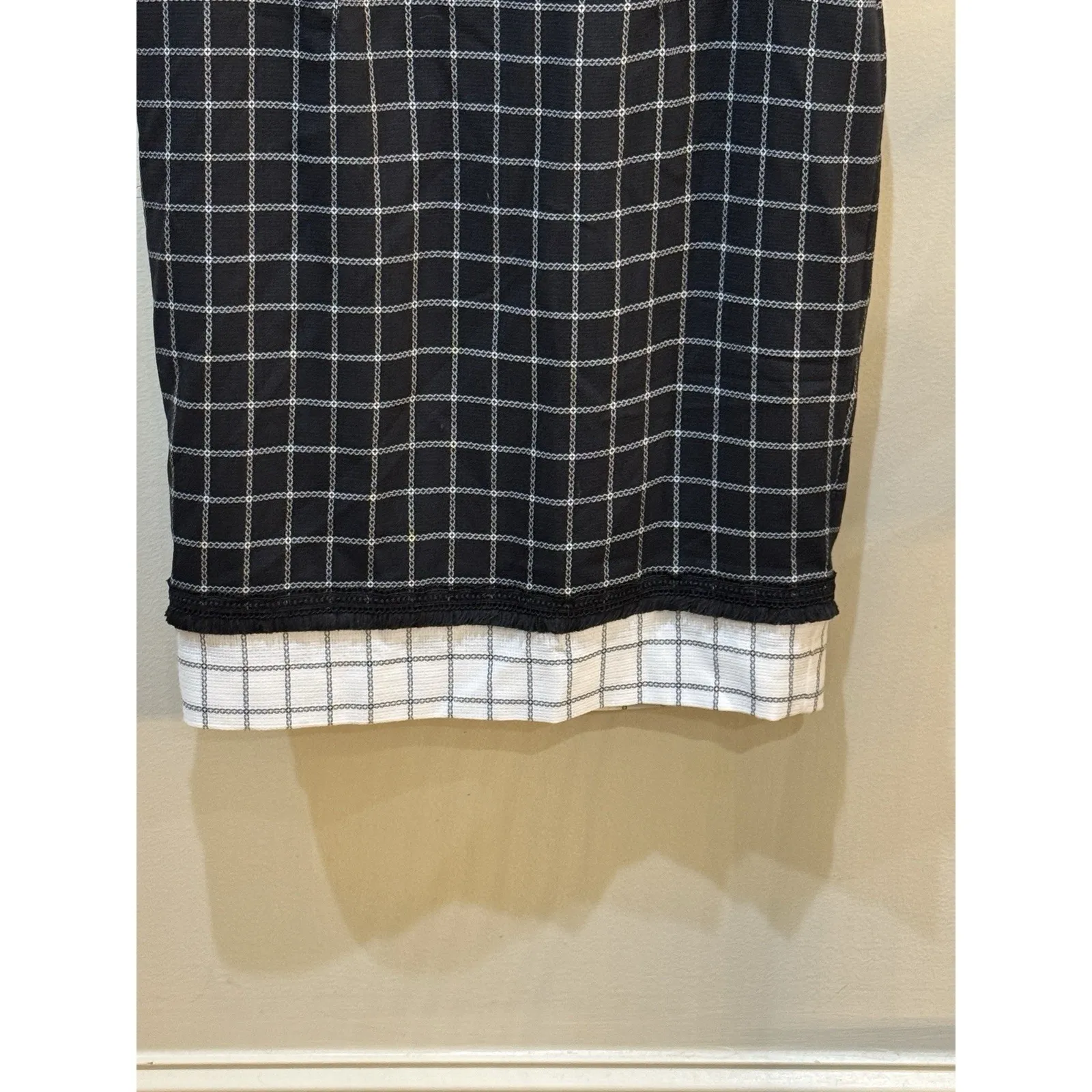 Etcetera Black‎ and White Sleeveless Dress Women's Size 8 Chess Boucle Fringe - Image 4