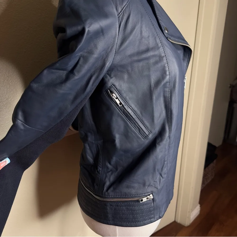 Blue Leather Motorcycle Jacket with Asymmetrical Zipper Trouvé Size XS - Image 4