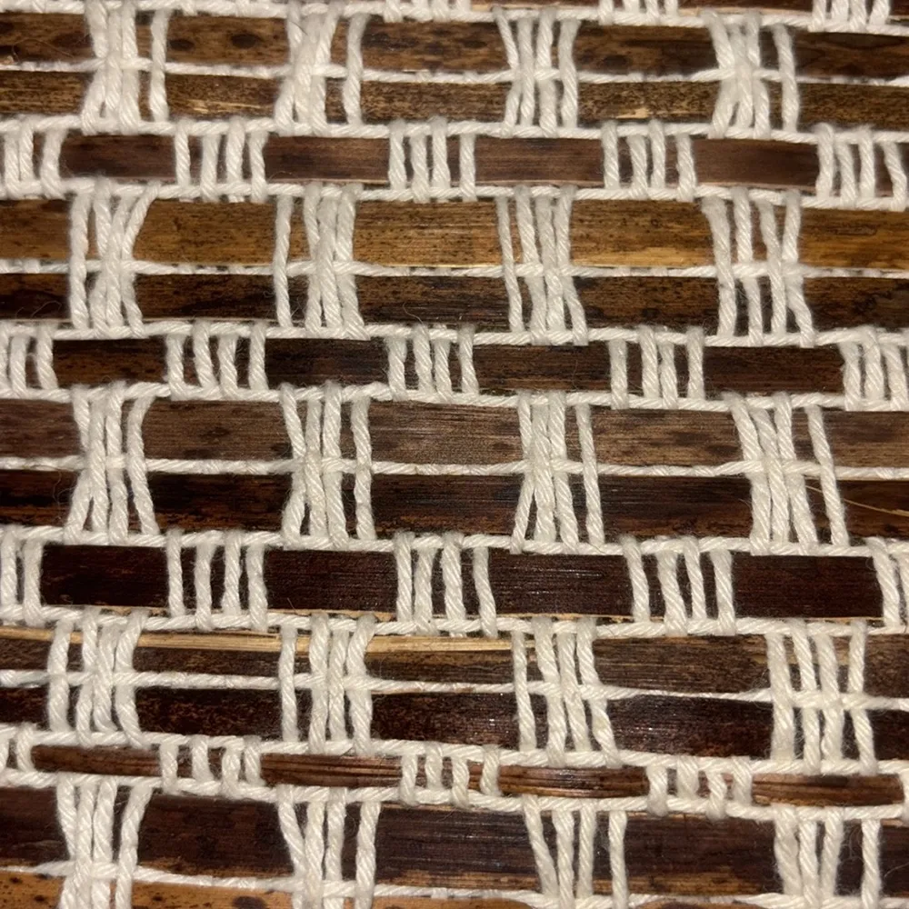 Handcrafted Woven Clutch in Cream and Brown Wood like Weave Design Delicate ❤️ - Image 4