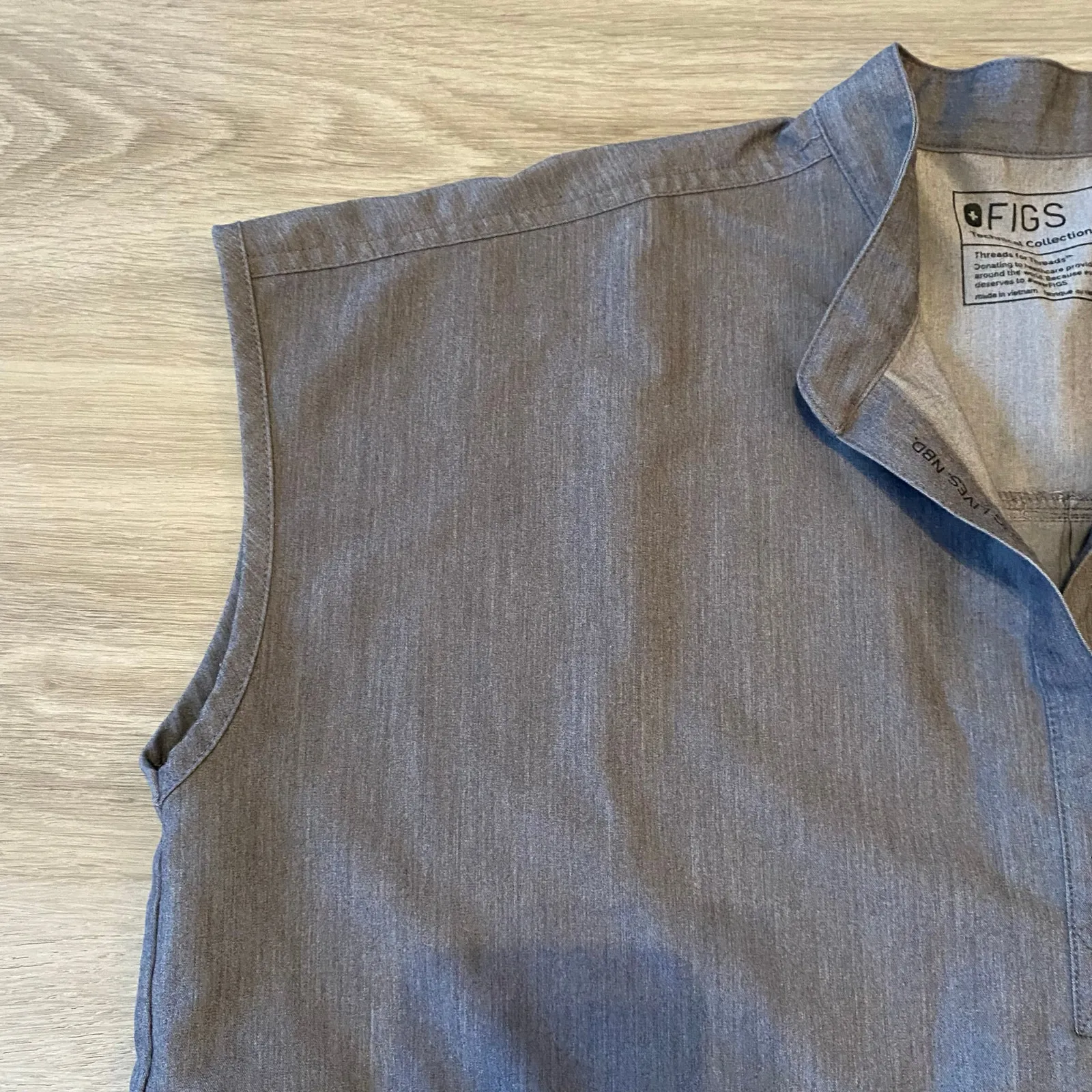 FIGS  Graphite Grey Zamora Jogger Rafaela Oversized Top Scrub Set Small / Medium - Image 4