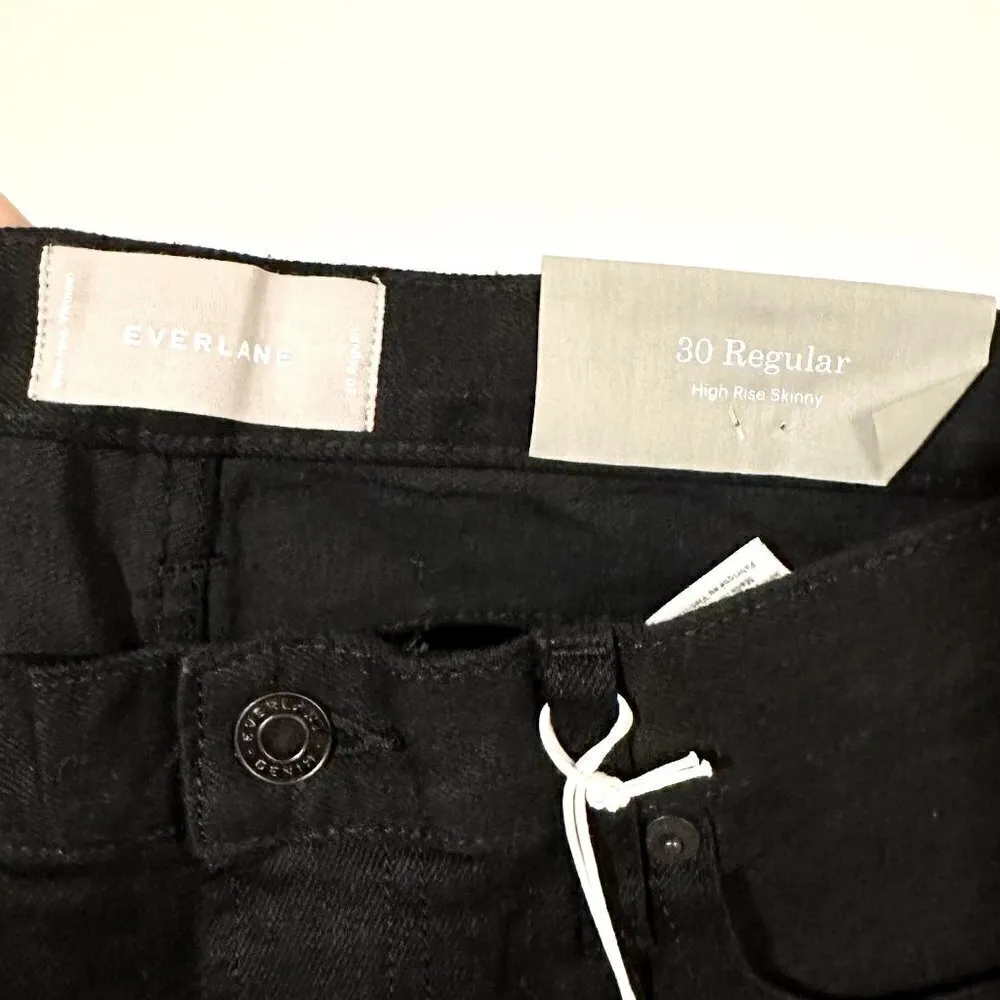 NWT Everlane The High Rise Skinny Jean in Black - Size 30 - Image 3