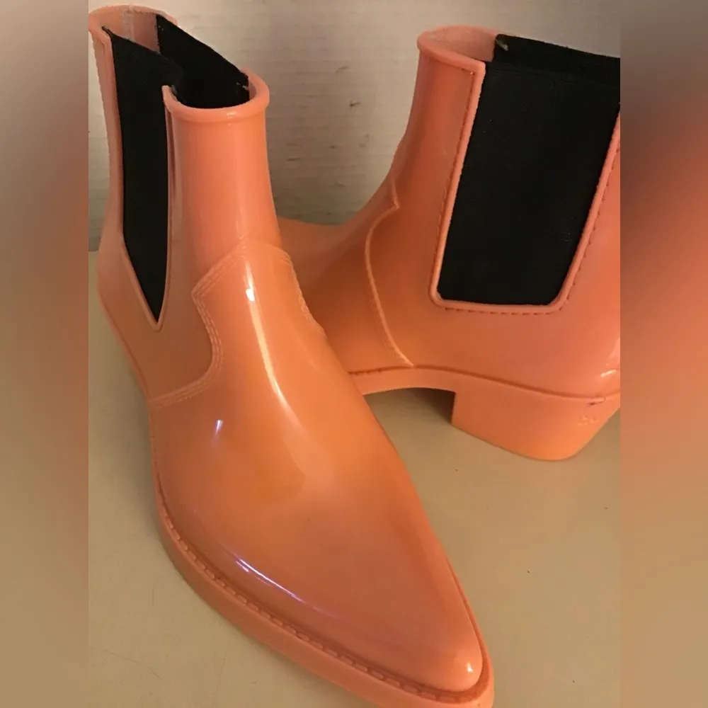 Calvin Klein Jeans women orange waterproof short rubber rain Carol boots US 6.5 - Image 5