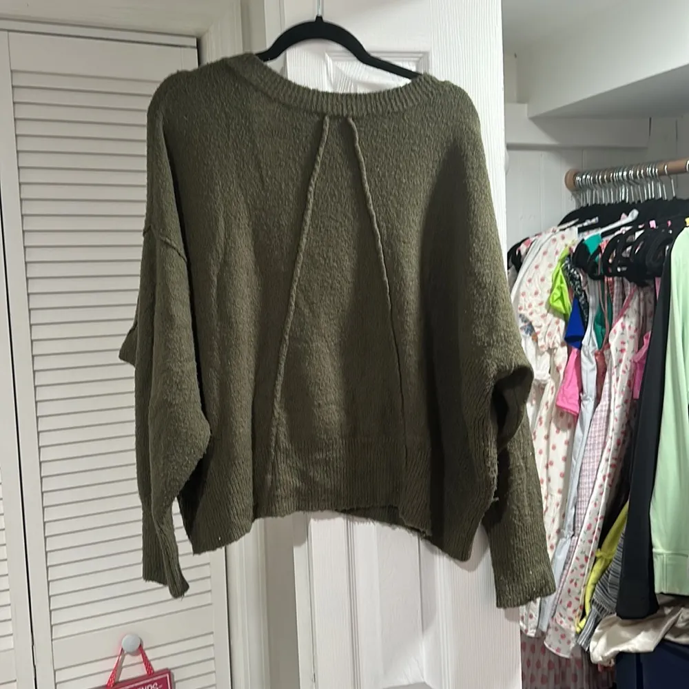 American Rag  Dark Green Cropped sweater - Image 2