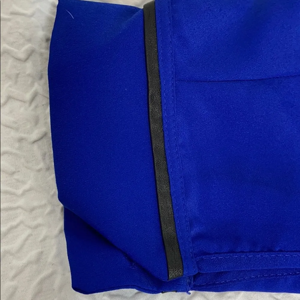 Worthington Women’s Blue & Faux Black Leather Long Sleeve Blouse Size XLP - Image 11