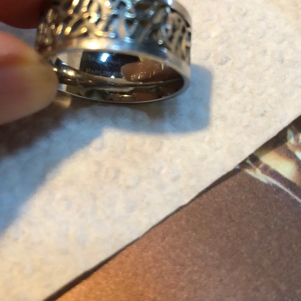 Vintage Stainless Steel Celtic Ring Size 9 - Image 5