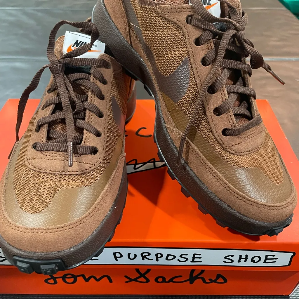 Nike general purpose shoe - Image 2