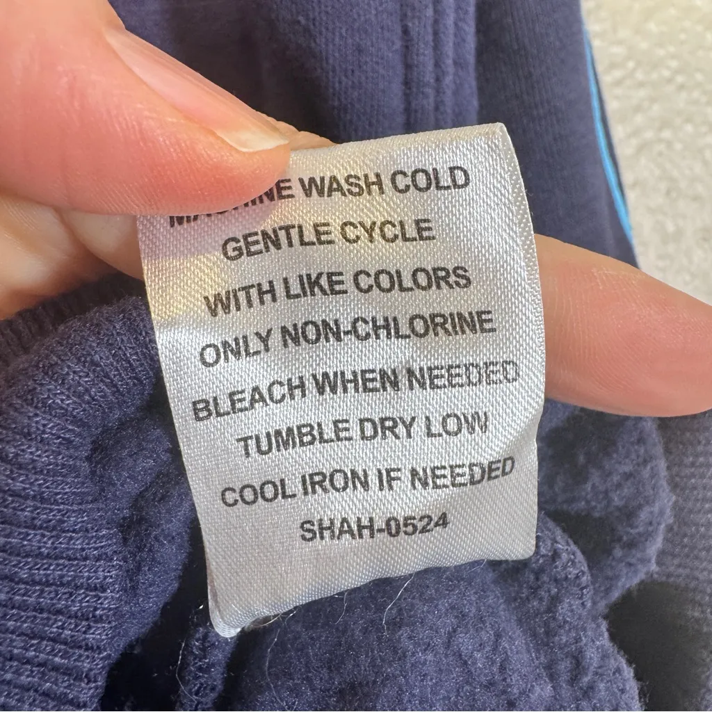 Ed Hardy Blue Cropped Graphic Sweatshirt Womens L Fish Skater Casual Cozycore - Image 6