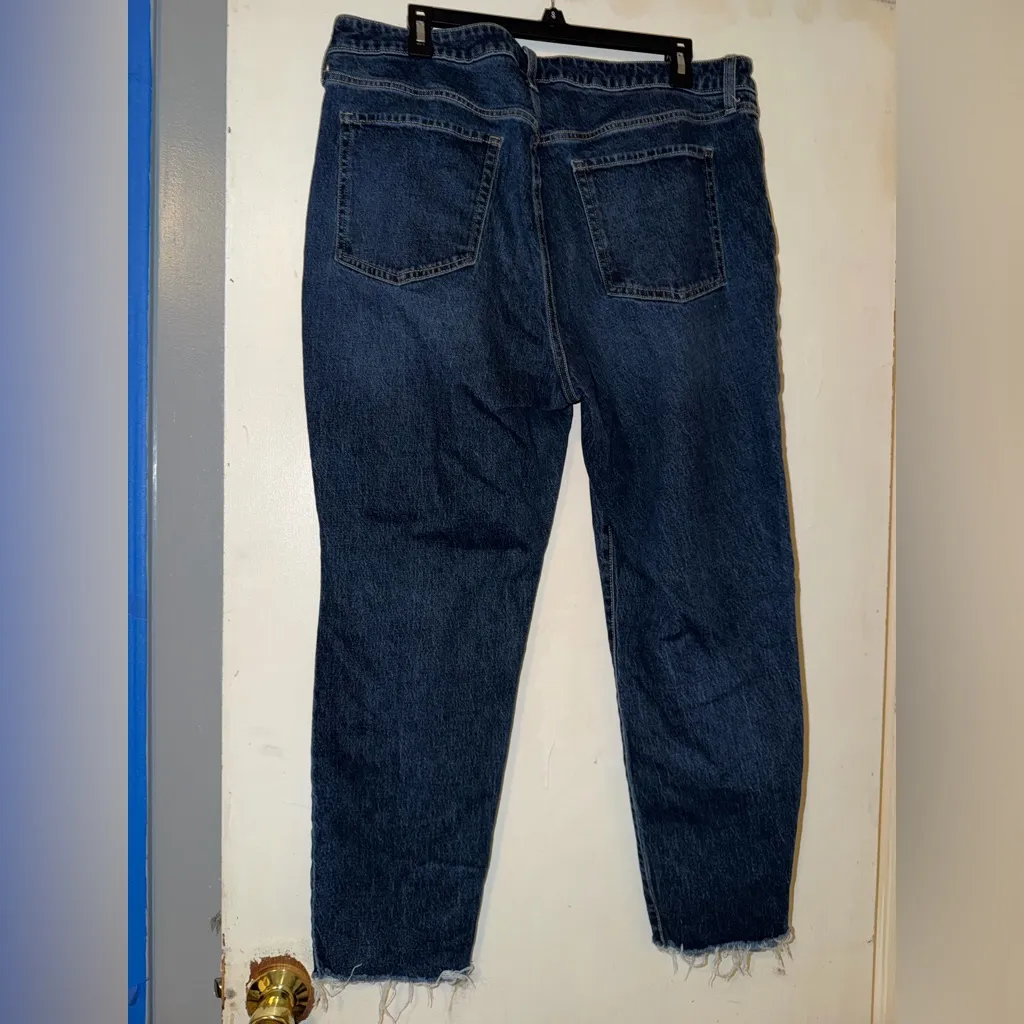 Old Navy Dark Blue Straight Leg Jeans - Image 2