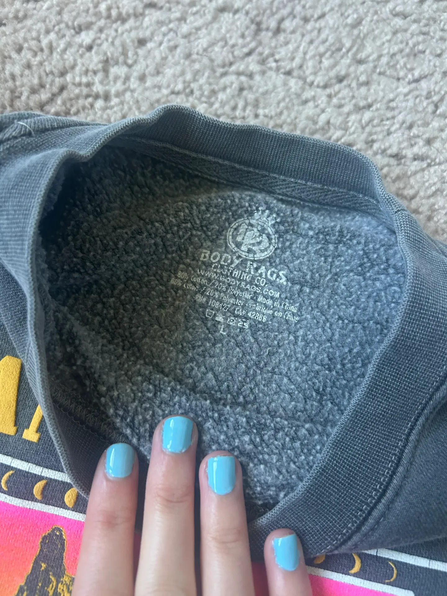 Vintage Crewneck - Image 3