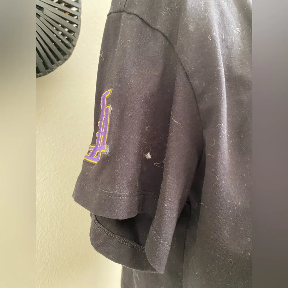 NBA Los Angeles Lakers Basketball Classic Boxy T-Shirt, Size Medium - Image 3